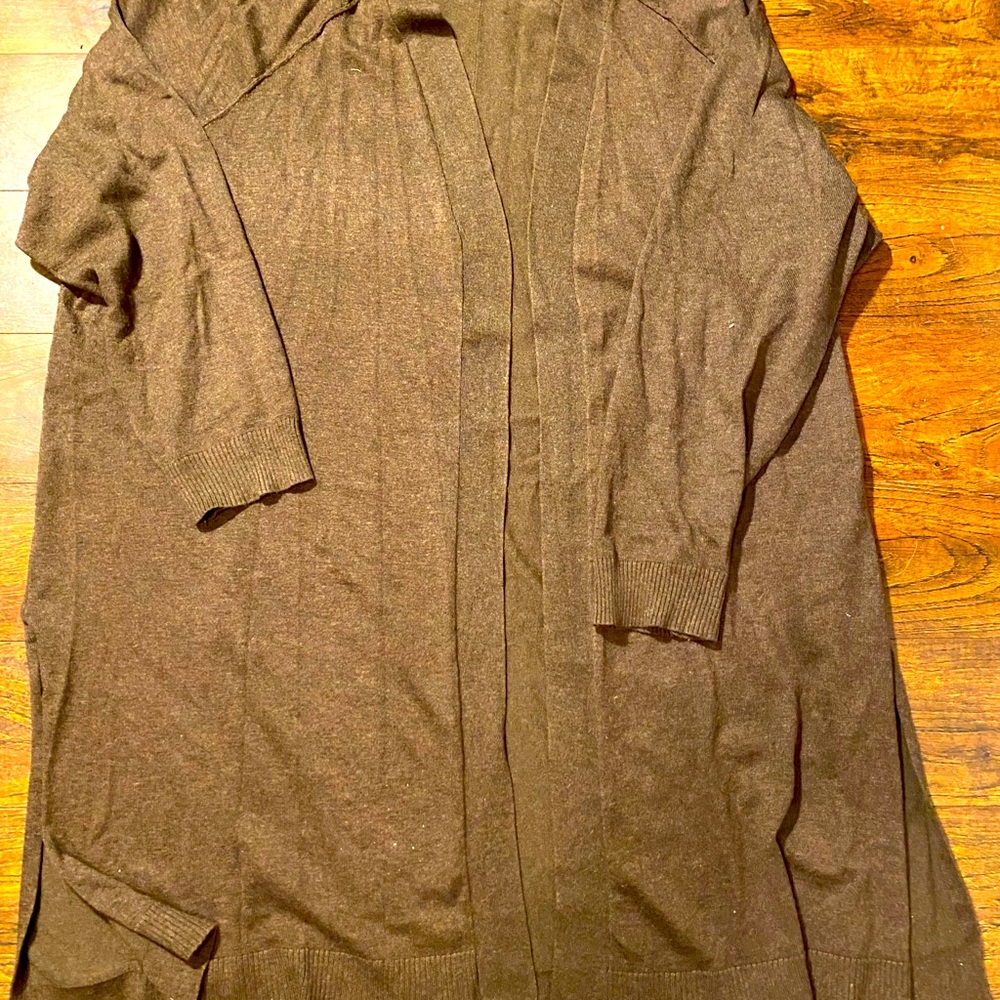 Brown trench length cardigan ☀️